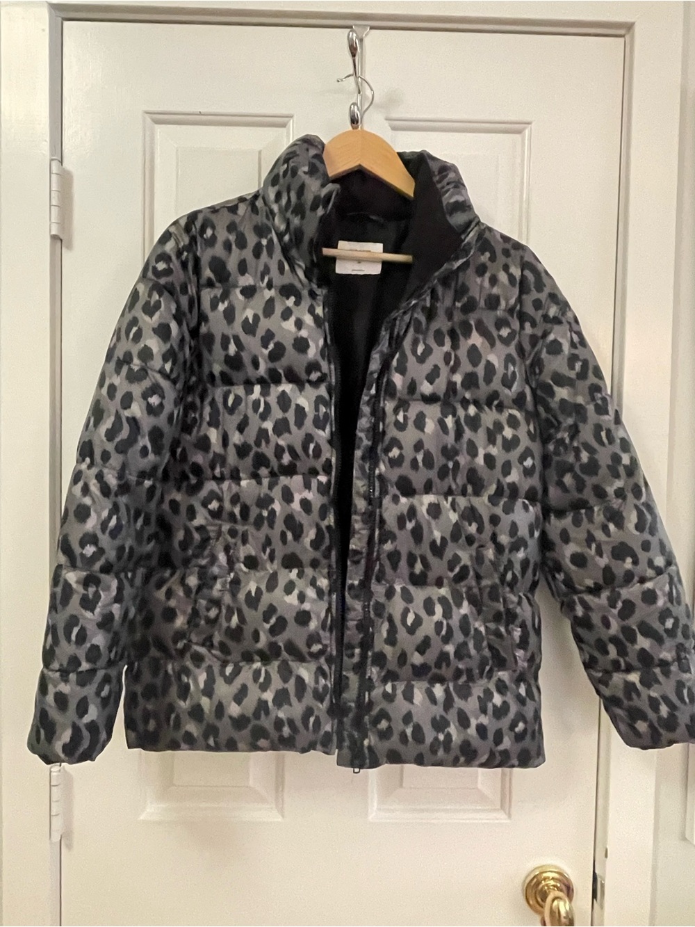 Old Navy Gray Leopard Print Puffer Jacket